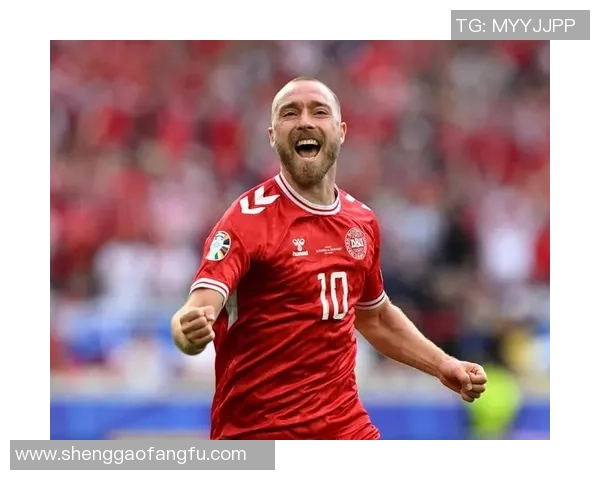 世界足球五号球星是谁 他在绿茵场上的传奇表现如何